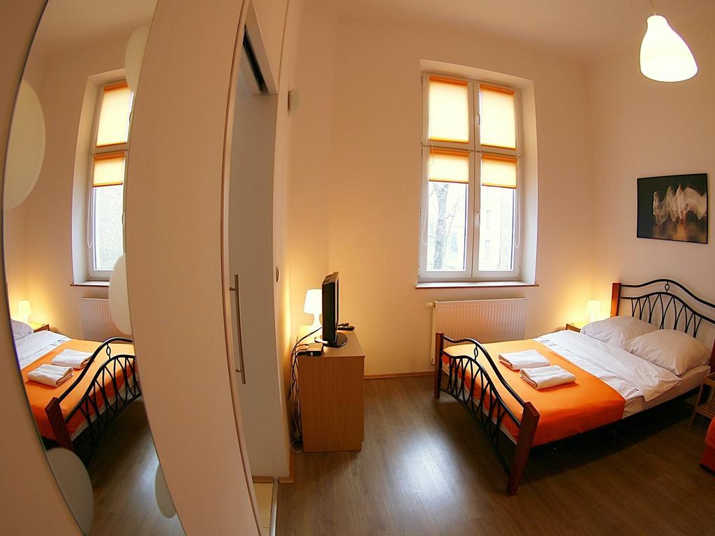 クラクフVisitkrakアパートメント 部屋 写真